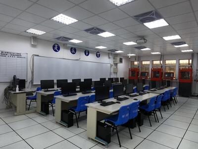 AME0217 Five-Axis Machining Cross-Domain Integrated Lab